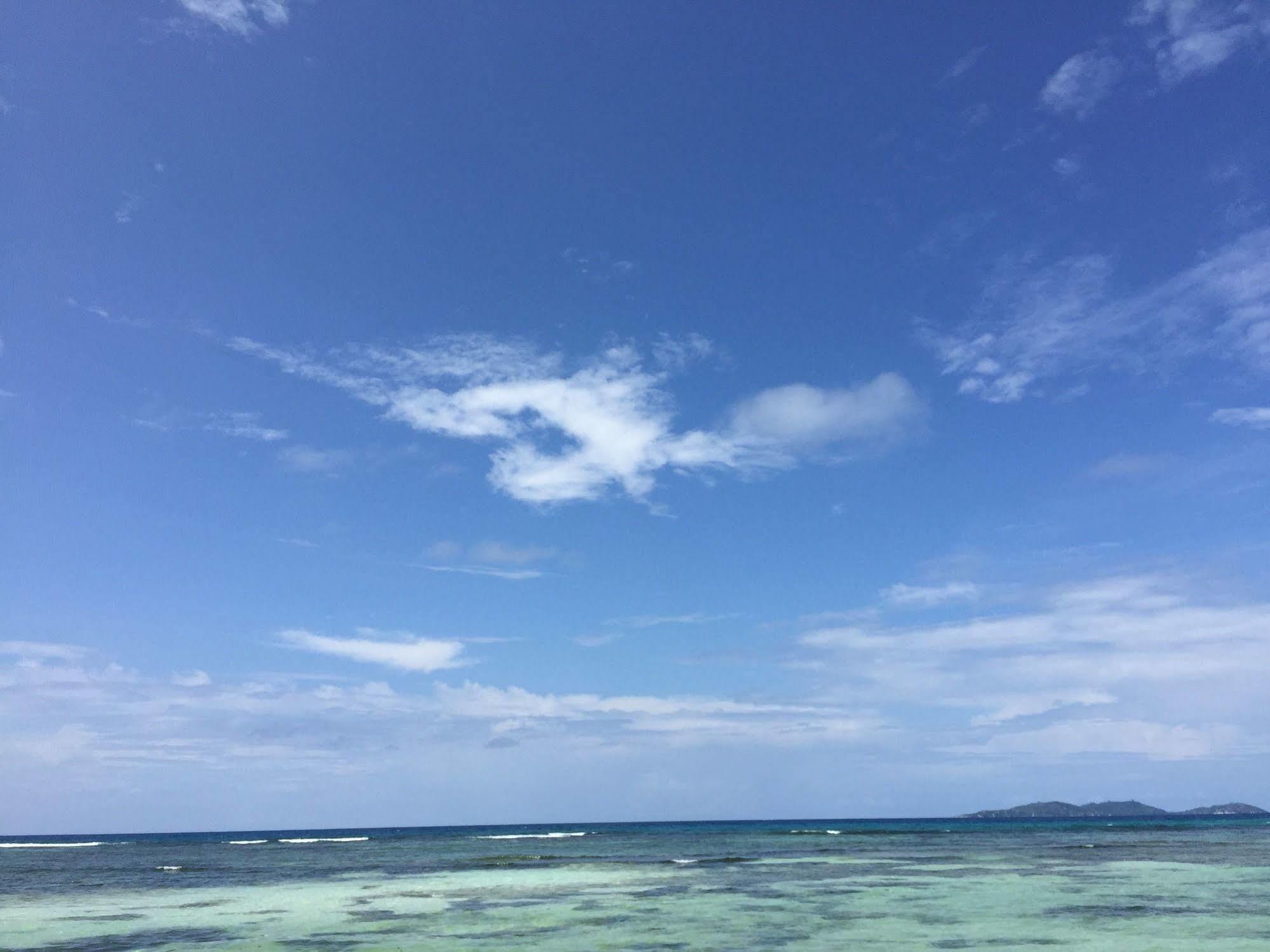 Summer Self Catering Anse la blague Екстер'єр фото